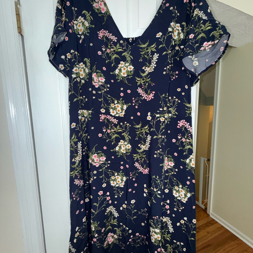 Old Navy Navy Floral Midi Dress - Picture 2 of 7